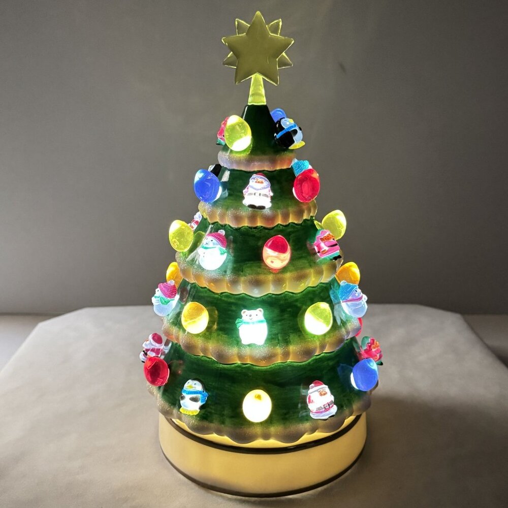 Hallmark Keepsake 2018 Porcelain Tabletop Christmas Tree 10" Light Magic Timer